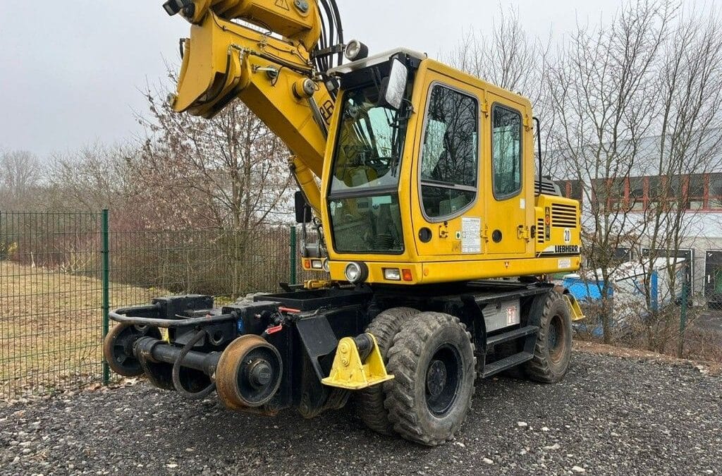 Liebherr  A 900 C ZW Li /730 Zweiwegebagger 9354 Stunden
