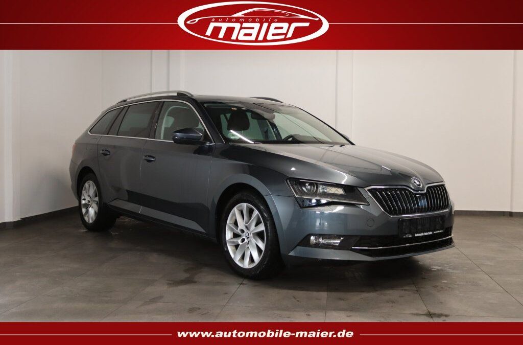 Skoda Superb Combi 2.0 TDI DSG Style-Pano-Navi-Xenon-