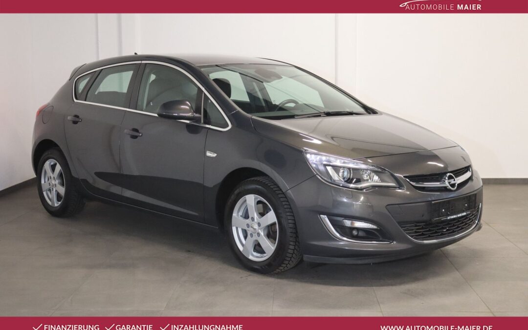 Opel Astra Exklusiv Aut.-Navi-Tempo-Kamera-Xenon-SHZ