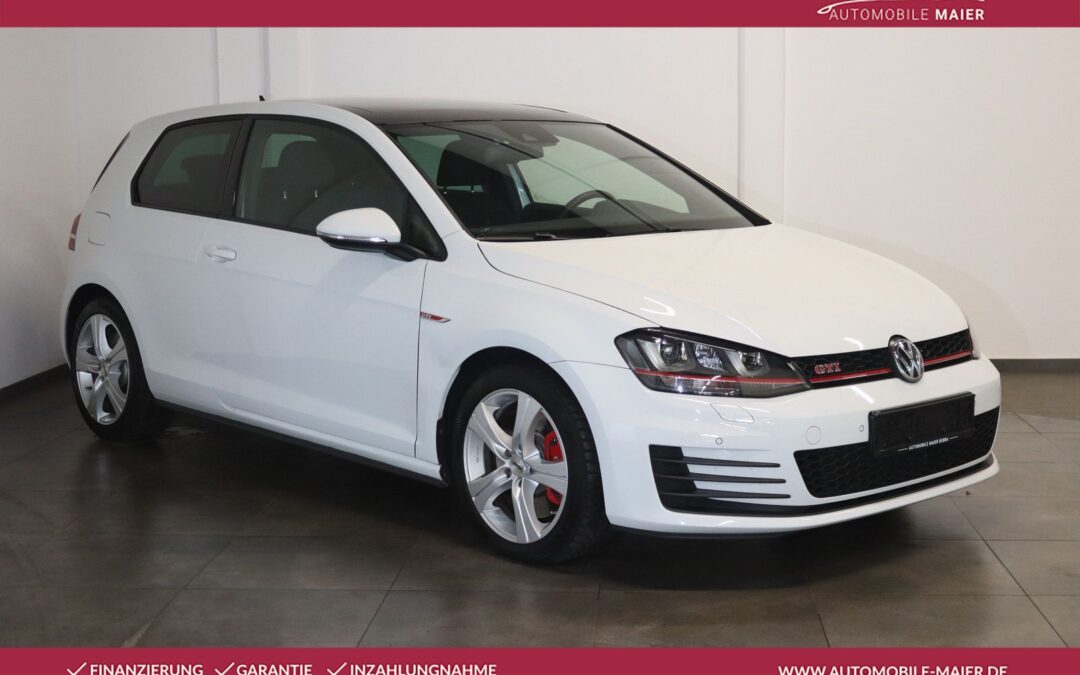 Volkswagen Golf GTI DSG Performance-NAVI-XENON-PANORAMA-