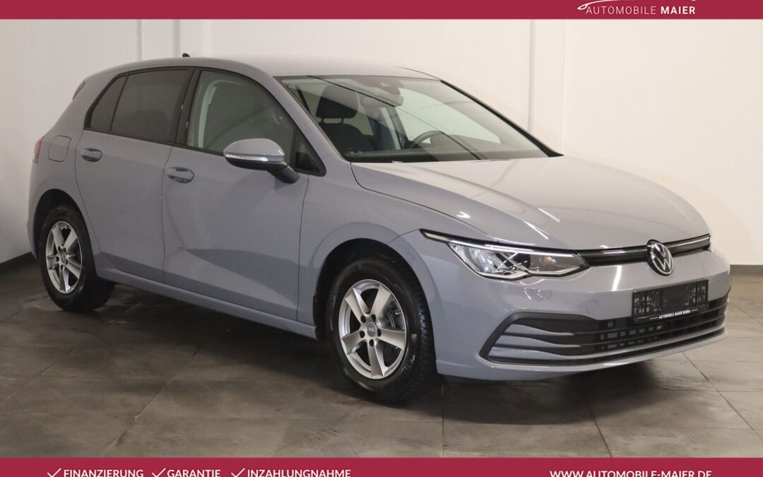 Volkswagen Golf 1.5 TSI Limo Life-LED-PDC-SHZ-SPUR-LKHZ-