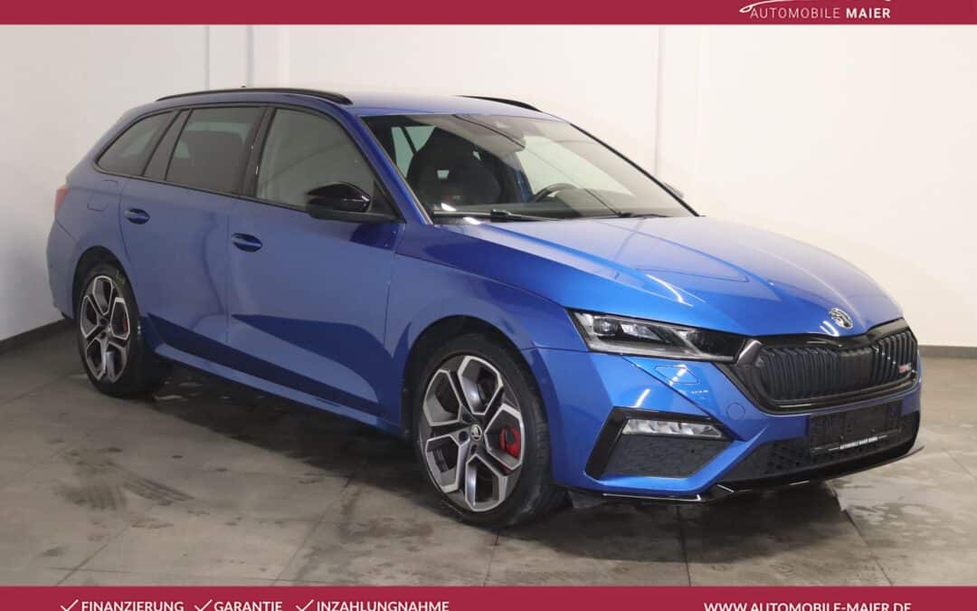 Skoda Octavia RS First Ed. iV-MATRIX-KAM-HUD-STDHZ-ACC