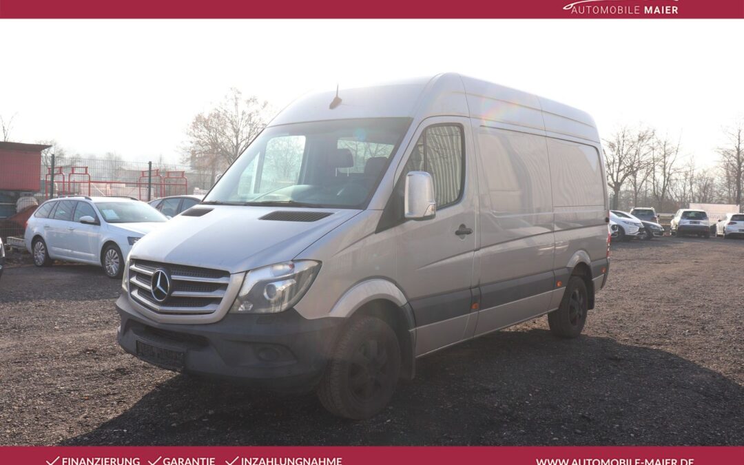 Mercedes-Benz Sprinter 319 CDI Hoch-Navi-Xenon-AHK-Kamera-SHZ-