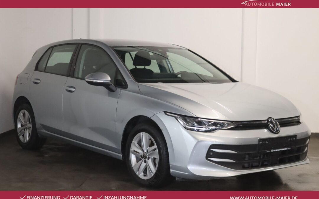 Volkswagen Golf VIII 2.0 TDI Life-KAM-LED-ACC-DAB-AMBIENTE-