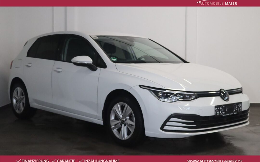 Volkswagen Golf VIII 1.5 TSI Life-NAV-LED+-SHZ-PDC-AMBIENTE